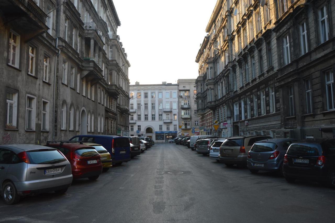 Ada Aparthouse Hostel Breslau
