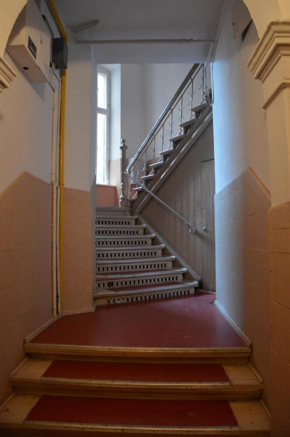 Hostel Ada Aparthouse