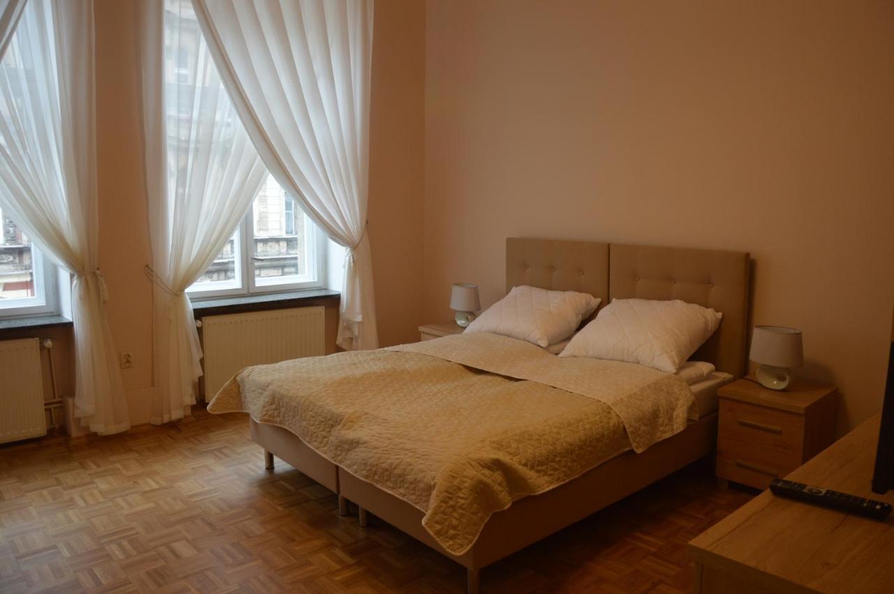 Hostel Ada Aparthouse